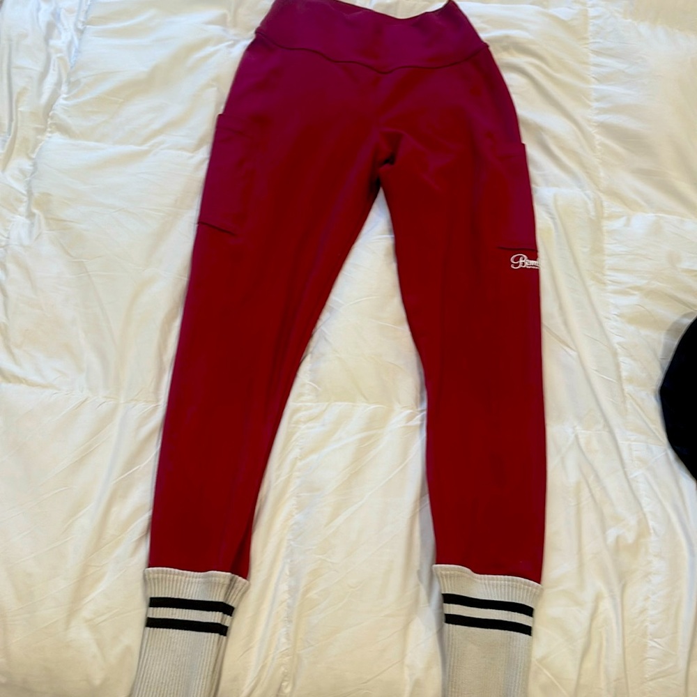 Bombshell ankle sock leggings